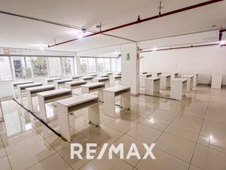 Foto 3 de Alquiler De Oficina de 297  M2 Piso Completo En San Isidro