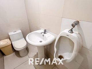 Foto 22 de Alquiler De Oficina de 297  M2 Piso Completo En San Isidro