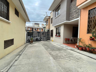 Foto 2 de EN VENTA CASA UNIFAMILIAR SECTOR ORDOÑEZ LASSO