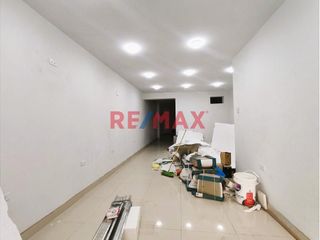 Foto 6 de Oficina O Local Comercial En Alquiler | 1Er Piso | Av. Canto Grande | Puerta Directa A Calle