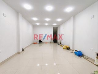 Foto 9 de Oficina O Local Comercial En Alquiler | 1Er Piso | Av. Canto Grande | Puerta Directa A Calle