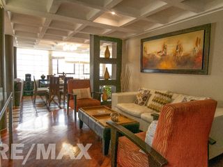 Foto 9 de VENTA DE AMPLIO DUPLEX MAS AIRES EN SURCO RESIDENCIAL AC 202 M2