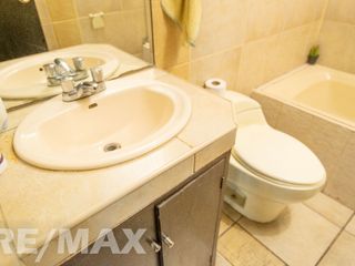 Foto 15 de VENTA DE AMPLIO DUPLEX MAS AIRES EN SURCO RESIDENCIAL AC 202 M2