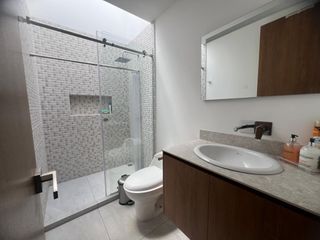 Foto 16 de Casa de venta en San Juan de Cumbayá