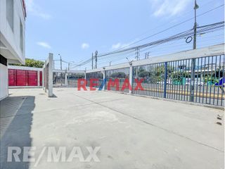 Foto 1 de Venta De Terreno L I2 / Cm - Av. Colonial - Cercado De Lima