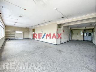 Foto 7 de Venta De Local Industrial I2 / Cm - Av. Colonial - Cercado De Lima