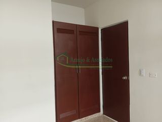 Foto 3 de VENDEMOS HERMOSA CASA DE DOS PISOS EN RICAURTE