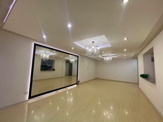 Foto 2 de ✨ ¡Vive la Experiencia de un Dúplex Moderno en Casuarinas! 🏢