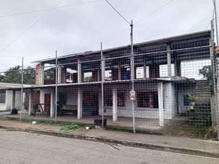 Foto 1 de Se vende Casa con amplio terreno en Pasaje