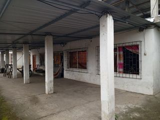 Foto 5 de Se vende Casa con amplio terreno en Pasaje