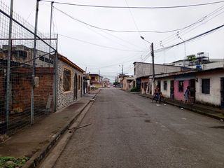 Foto 8 de Se vende Casa con amplio terreno en Pasaje