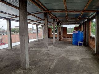 Foto 10 de Se vende Casa con amplio terreno en Pasaje