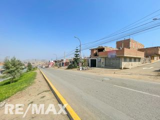Foto 1 de 🏠✨ ¡Casa + Local Comercial en Puente Piedra con Parámetros para 5 Pisos y Terraza! 🏙️💼
