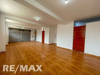 Foto 6 de 🏠✨ ¡Casa + Local Comercial en Puente Piedra con Parámetros para 5 Pisos y Terraza! 🏙️💼