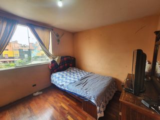 Foto 7 de VENDO CASA DE 4 PISOS PUERTA DE HIERRO ATE