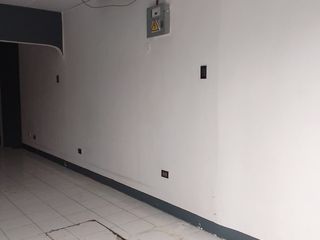 Foto 4 de Casa rentera en barrio orellana frente a universidad de Guayaquil