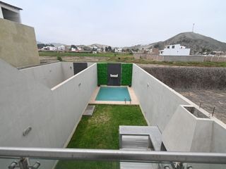 Foto 19 de VENDO 2 CASAS DE PLAYA DE  200 M² 3 PISOS CON PISCINA, BUJAMA BAJA.