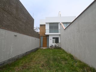 Foto 24 de VENDO 2 CASAS DE PLAYA DE  200 M² 3 PISOS CON PISCINA, BUJAMA BAJA.