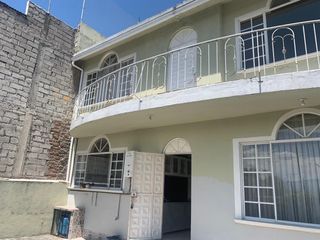 Foto 8 de Venta Casa independiente CONOCOTO  en Sta. Monica a dos cuadras de Abdon Calderon y Ponce Enriquez