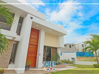 Foto 43 de Casa de 3 dormitorios en venta, en urbanización Ciudad del Mar, Manta, Ecuador