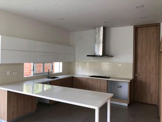 Foto 10 de HERMOSA CASA EN CONJUNTO CERRADO