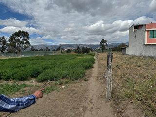 Foto 10 de Guillermo Morales Vende Terreno en Guaytacama, Latacunga