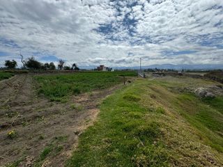 Foto 45 de Guillermo Morales Vende Terreno en Guaytacama, Latacunga