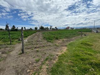 Foto 47 de Guillermo Morales Vende Terreno en Guaytacama, Latacunga