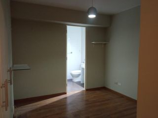 Foto 4 de Oportunidad! Venta o Alquiler de Excelente Mini Dpto en Petit Thouars!