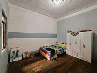 Foto 5 de VENDO CASA COMO TERRENO – CERCA A LA MUNICIPALIDAD LIMA Y DEL RIMAC