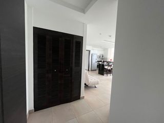 Foto 3 de suite de venta en manta sector sur
