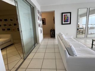 Foto 17 de SE VENDE DEPARTAMENTO C/COCHERA FRENTE AL MAR ANCON