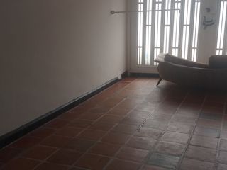 Foto 9 de VENDO  CASA  CERCA UNIVERSIDAD  NACIONAL