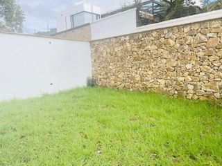 Foto 8 de Amplia y lujosa villa por estrenar en exclusiva urbanización privada en Challuabamba