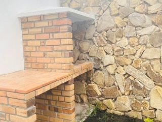 Foto 9 de Amplia y lujosa villa por estrenar en exclusiva urbanización privada en Challuabamba