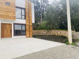 Foto 22 de Amplia y lujosa villa por estrenar en exclusiva urbanización privada en Challuabamba