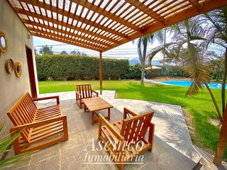 Foto 2 de Ocasión!! Venta Casa de Ensueño con amplios Jardines, Piscina y Bungalow en Urb. San Fernando de Pachacamac