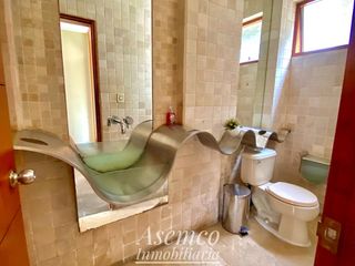 Foto 21 de Ocasión!! Venta Casa de Ensueño con amplios Jardines, Piscina y Bungalow en Urb. San Fernando de Pachacamac