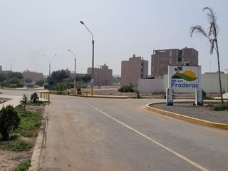 Foto 2 de Se vende terreno en Urbanización las Praderas de los Portales en el Sol de Carabayllo. Terreno 90 m2, saneado e inscrito en registros publicos