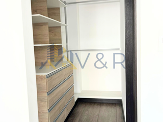 Foto 2 de Departamento de Venta de 2 dormitorios en Granda Centeno Quito Ecuador