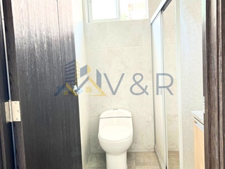 Foto 4 de Departamento de Venta de 2 dormitorios en Granda Centeno Quito Ecuador
