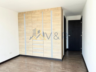 Foto 5 de Departamento de Venta de 2 dormitorios en Granda Centeno Quito Ecuador