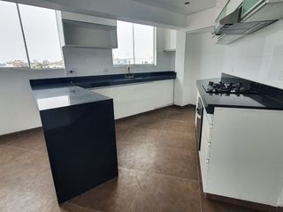 Foto 16 de HERMOSO DUPLEX CON VISTA AL MAR DE  PUNTA HERMOSA