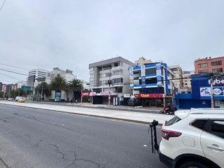 Foto 2 de INCREÍBLE DEPARTAMENTO  AV. 6 DE DICIEMBRE JUNTO AL ESTADIO