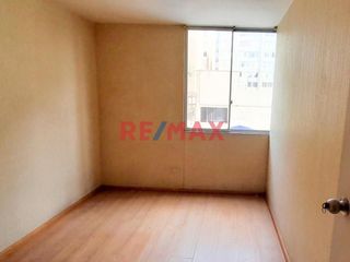 Foto 5 de Acogedor Departamento En Venta - Urb. Parques Del Agustino