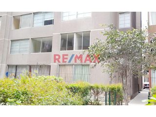 Foto 1 de Bonito Departamento En Venta - Urb. Parques Del Agustino