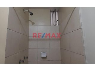 Foto 8 de Bonito Departamento En Venta - Urb. Parques Del Agustino