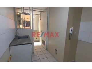 Foto 15 de Bonito Departamento En Venta - Urb. Parques Del Agustino