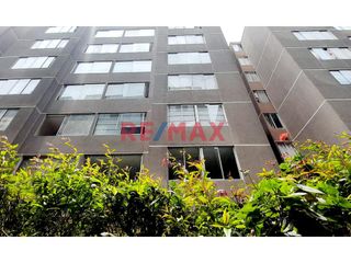 Foto 17 de Bonito Departamento En Venta - Urb. Parques Del Agustino