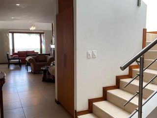 Foto 17 de Casa de venta doble altura. Rancho San Francisco.   Londoño de 3 dormitorios. Cumbayá Ecuador